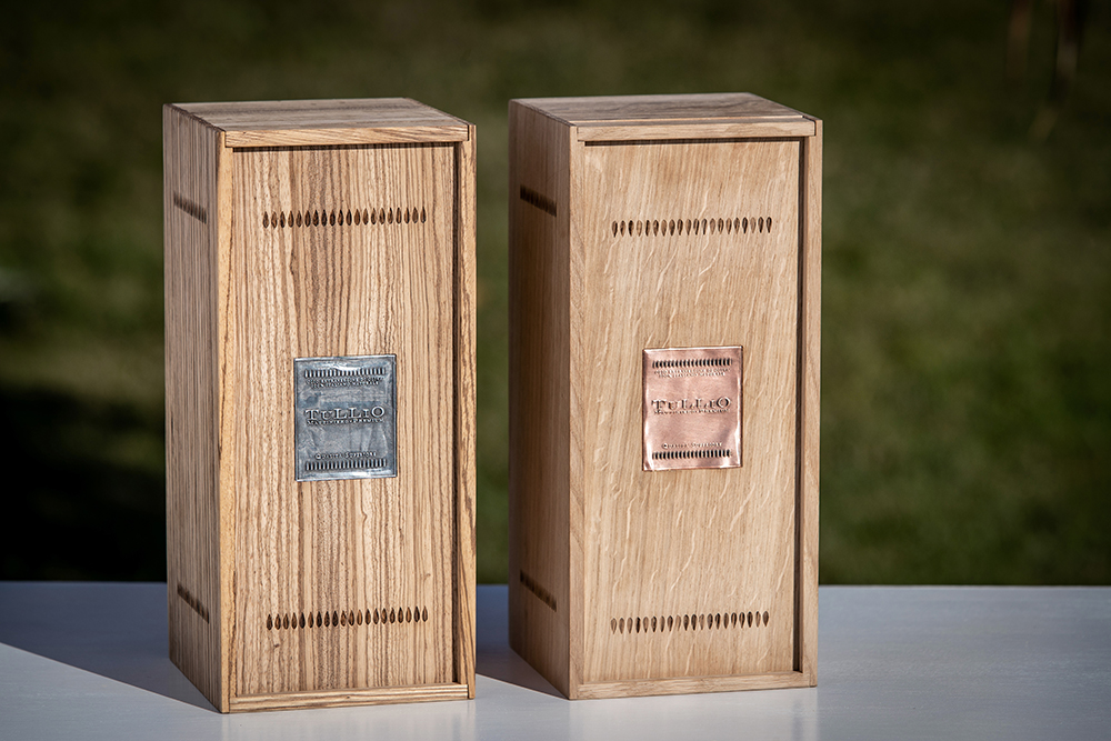 Our new wooden boxes, the perfect packaging solution